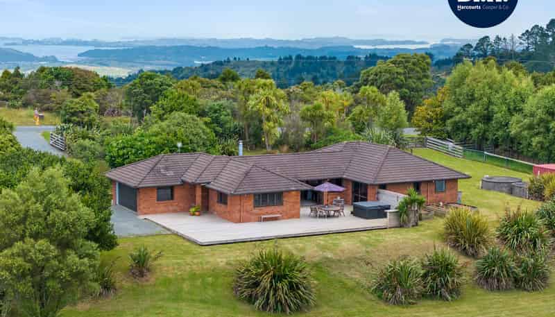 218 Govan Wilson Road, Matakana