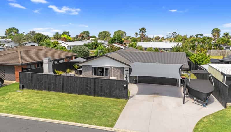 57 Kane Road, Papamoa Beach