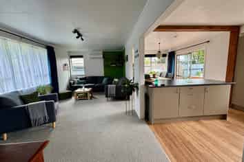 69 Lanark Crescent, Tamatea