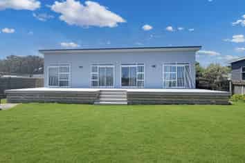 16 Rua Avenue, Waitarere Beach