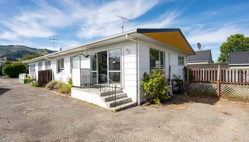 2/27 Cautley Street, Richmond