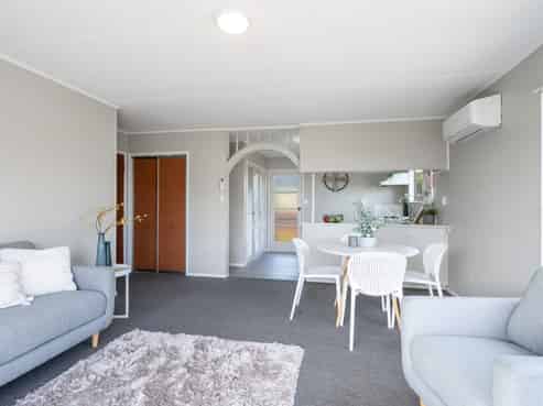 2/27 Cautley Street, Richmond