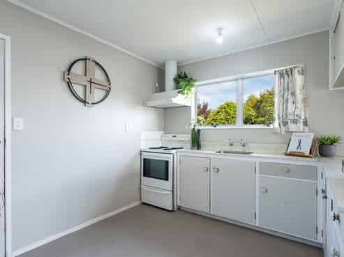2/27 Cautley Street, Richmond