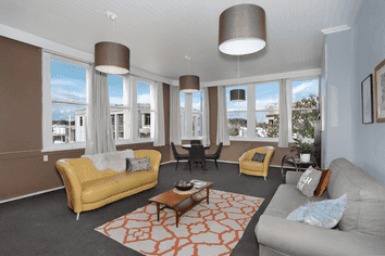 1/256 Broadway, Marton