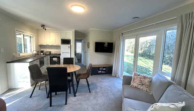 1133 Links Road, RD3, Waiohiki