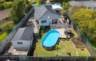 4 Spinella Drive, Bayview