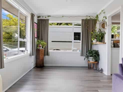 11 Te Hatepe Avenue, Taupo