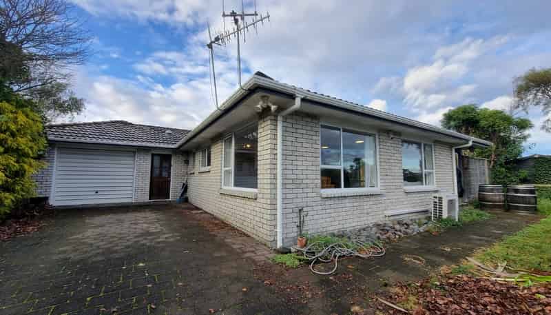11 Te Hatepe Avenue, Taupo