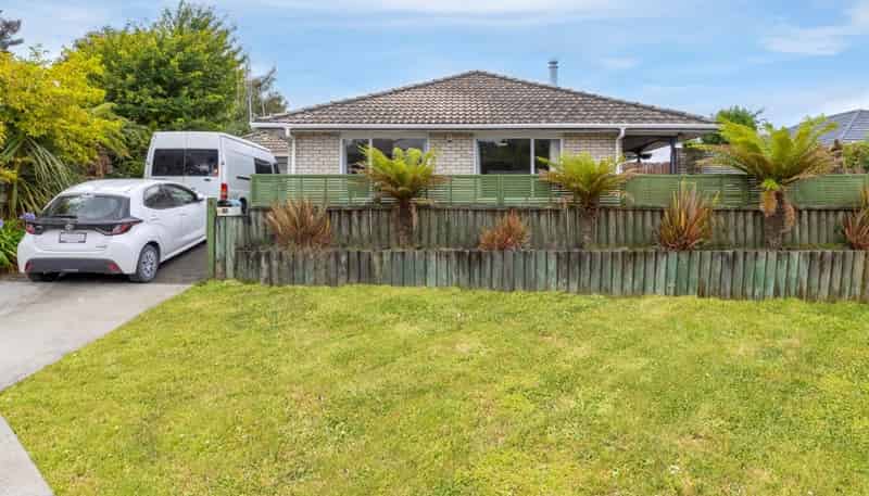 11 Te Hatepe Avenue, Taupo