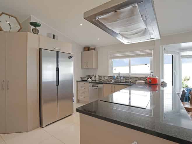 6 Magnolia Avenue, Opaheke