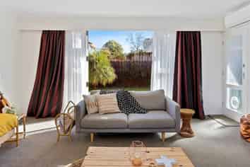 2/208 Fourteenth Avenue, Tauranga South