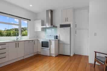 40 Bledisloe Avenue, STOKE