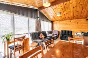 370 Tay Street, Turnbull Thomson Park