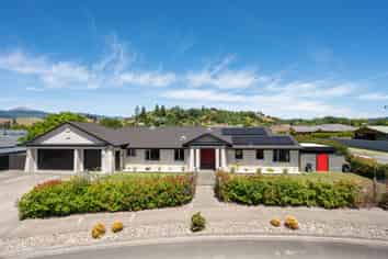 6 Ryeland Avenue, Wakefield