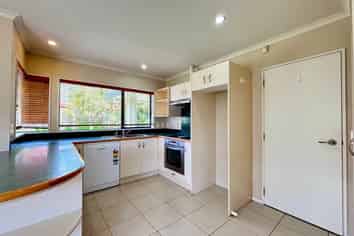 17 Windsong Court, Northpark