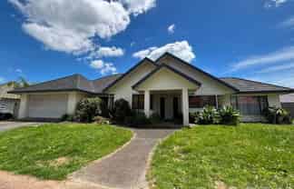 17 Windsong Court, Northpark