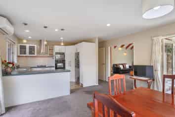 4 Greenwood Close, Woodend