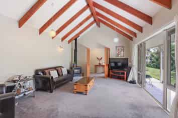 4 Greenwood Close, Woodend