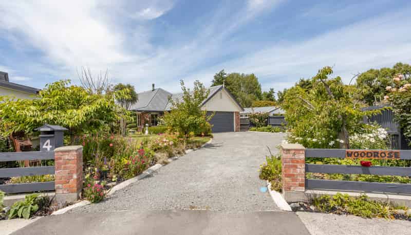 4 Greenwood Close, Woodend