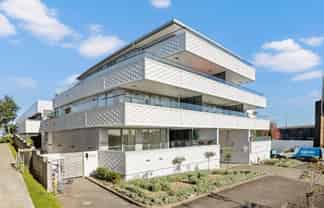 2R/444 Great North Road, Grey Lynn