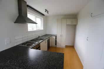 2/2 Peverel Street, Riccarton