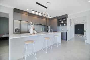 14 Castlebane Lane, Flat Bush