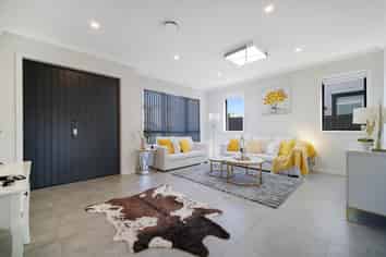 14 Castlebane Lane, Flat Bush