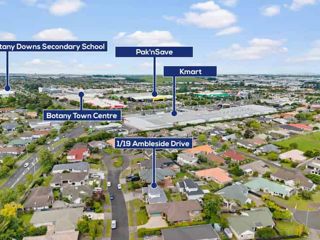 1/19 Ambleside Drive, Northpark