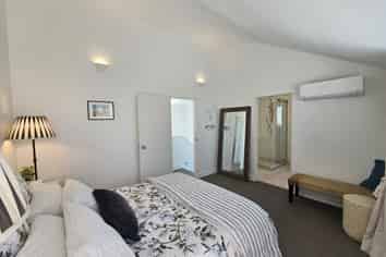 75D Oceanbeach Road, Mount Maunganui