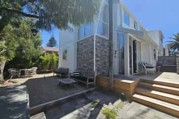 75D Oceanbeach Road, Mount Maunganui