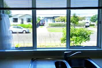 809A Queen Street East, Parkvale