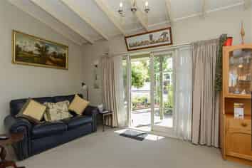 1 Corwen Place, Mayfair