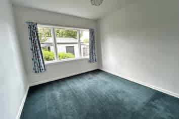 117 Avonhead Road, Avonhead