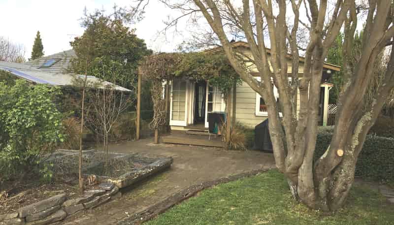 117 Avonhead Road, Avonhead
