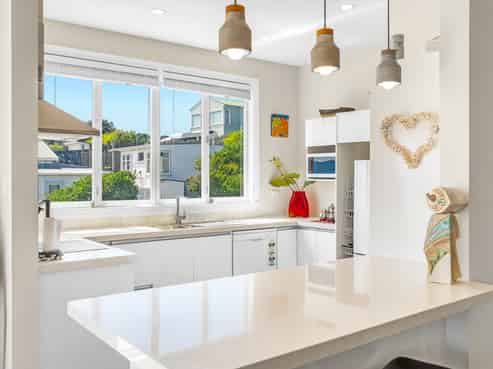 60 The Parade, Paekakariki