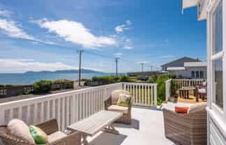 60 The Parade, Paekakariki