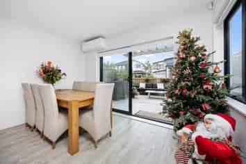 8 Aviation Drive, Hobsonville