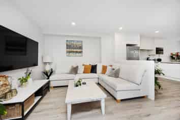 8 Aviation Drive, Hobsonville