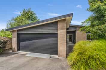 313 Main Road, Tairua