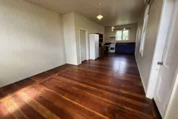 503 Featherston Street, Roslyn