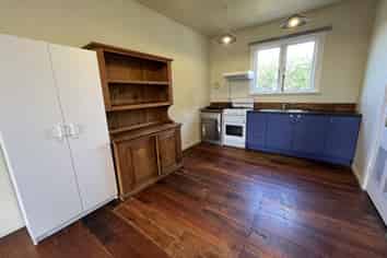 503 Featherston Street, Roslyn