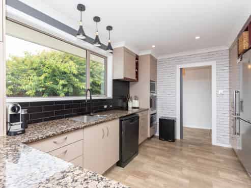 593 Main South Road, Gladstone