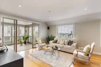 1B/2 Hiriri Avenue, Remuera