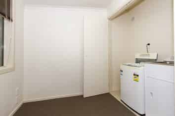 8B Snead Place, Hamilton East