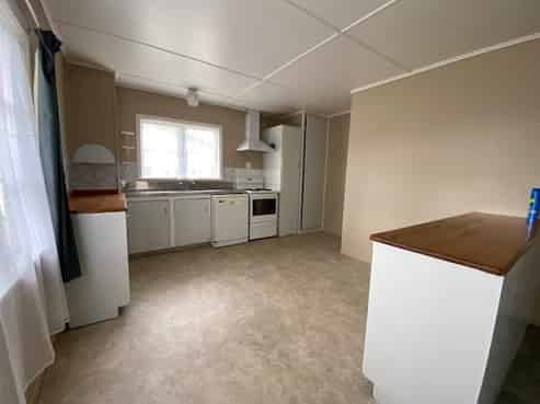 15 Alexander Avenue, Onekawa