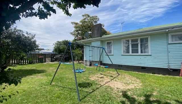 15 Alexander Avenue, Onekawa