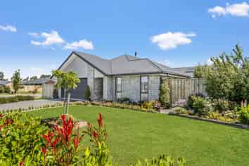 1 Mary Place, Darfield