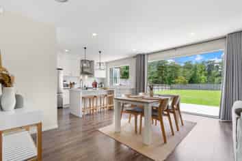 11 Kahika Grove, Huapai