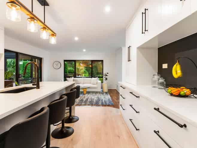 48 Shelter Drive, Greenhithe