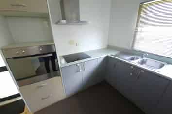 3199A Great North Road, New Lynn